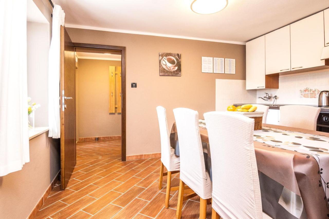 Guest House Marla Slivnica Zewnętrze zdjęcie